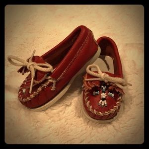 Minnetonka Moccasins Size 4 Toddler